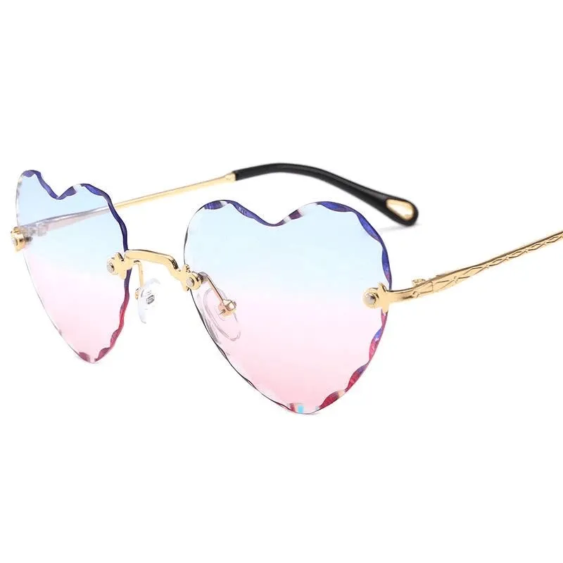 8 COLORS INS CUTE GRADIENT HEART TRAVEL SUNGLASSES BY61703