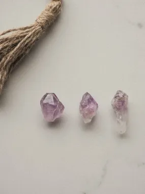 AMETHYST POINT MAGNET