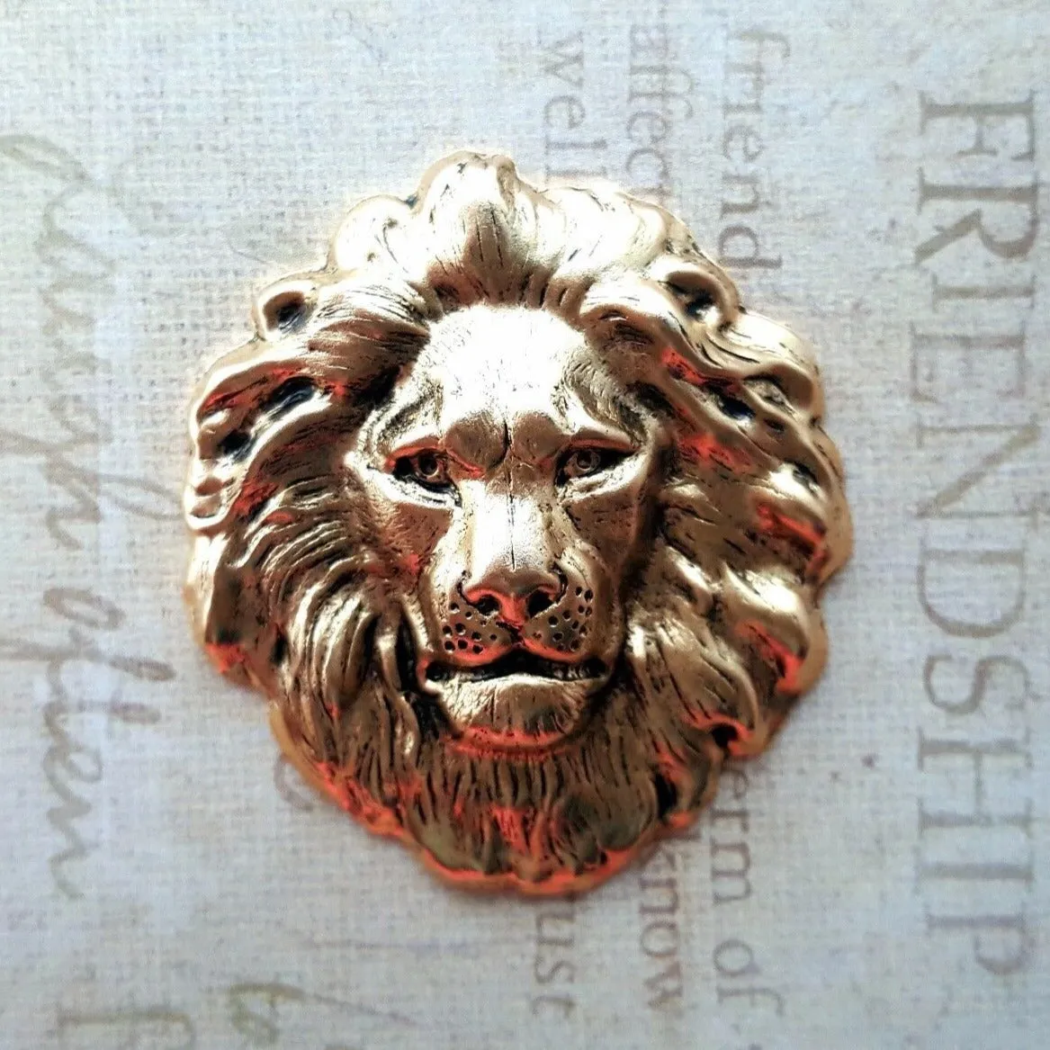 Large Brass Lion Head Stamping x 1 - 7856SG.