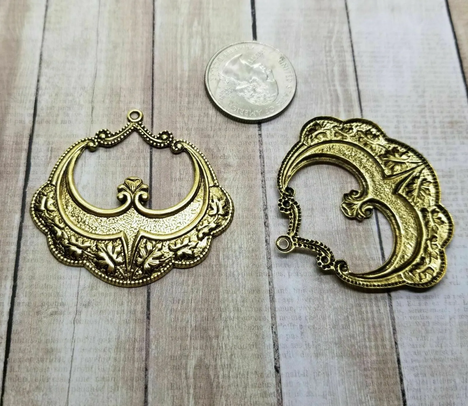 Large Brass Ornate Victorian Charms x 2 - 6845SG.