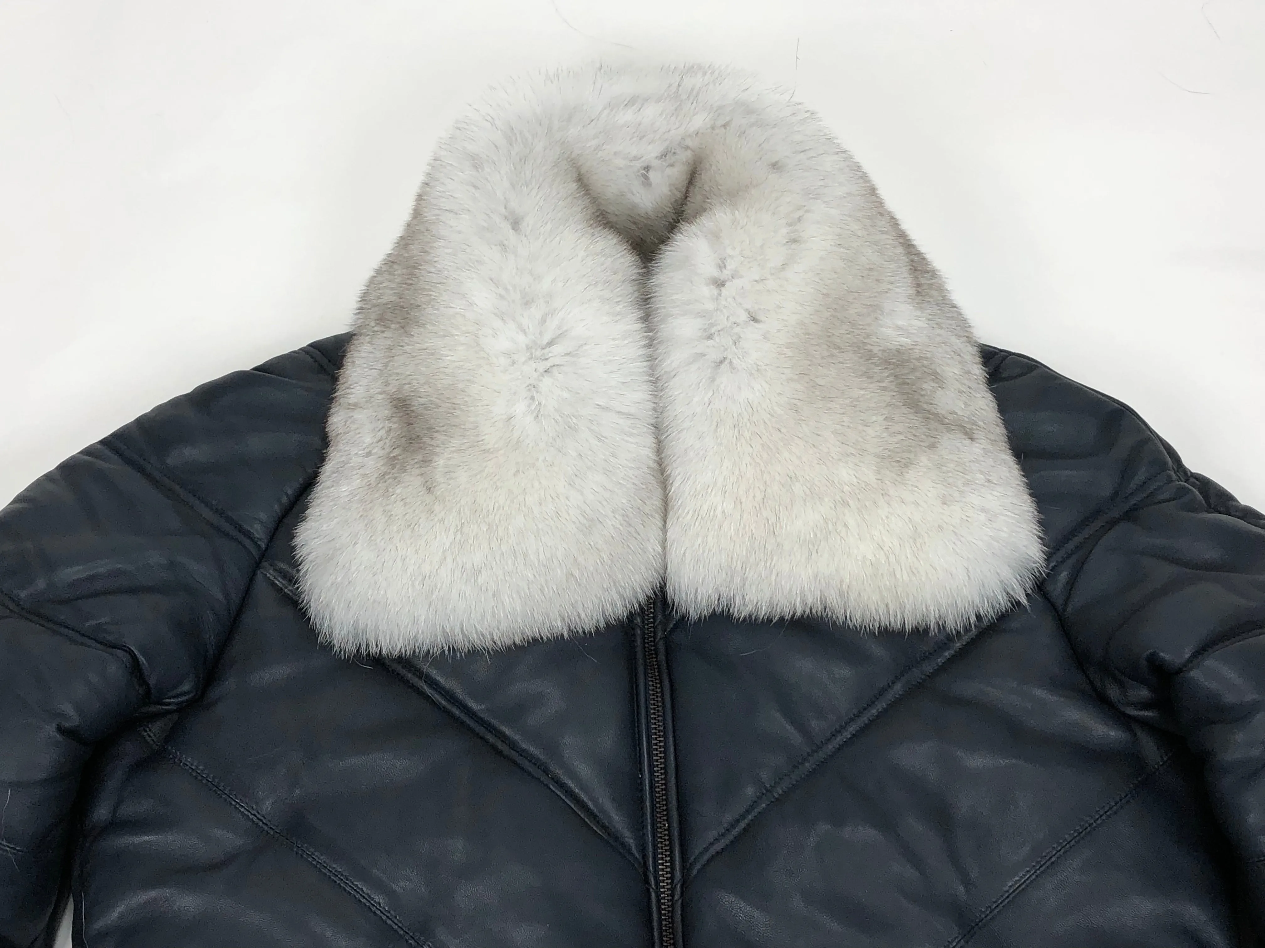 Men's V-Bomber Navy Premium Siberian Fox Collar