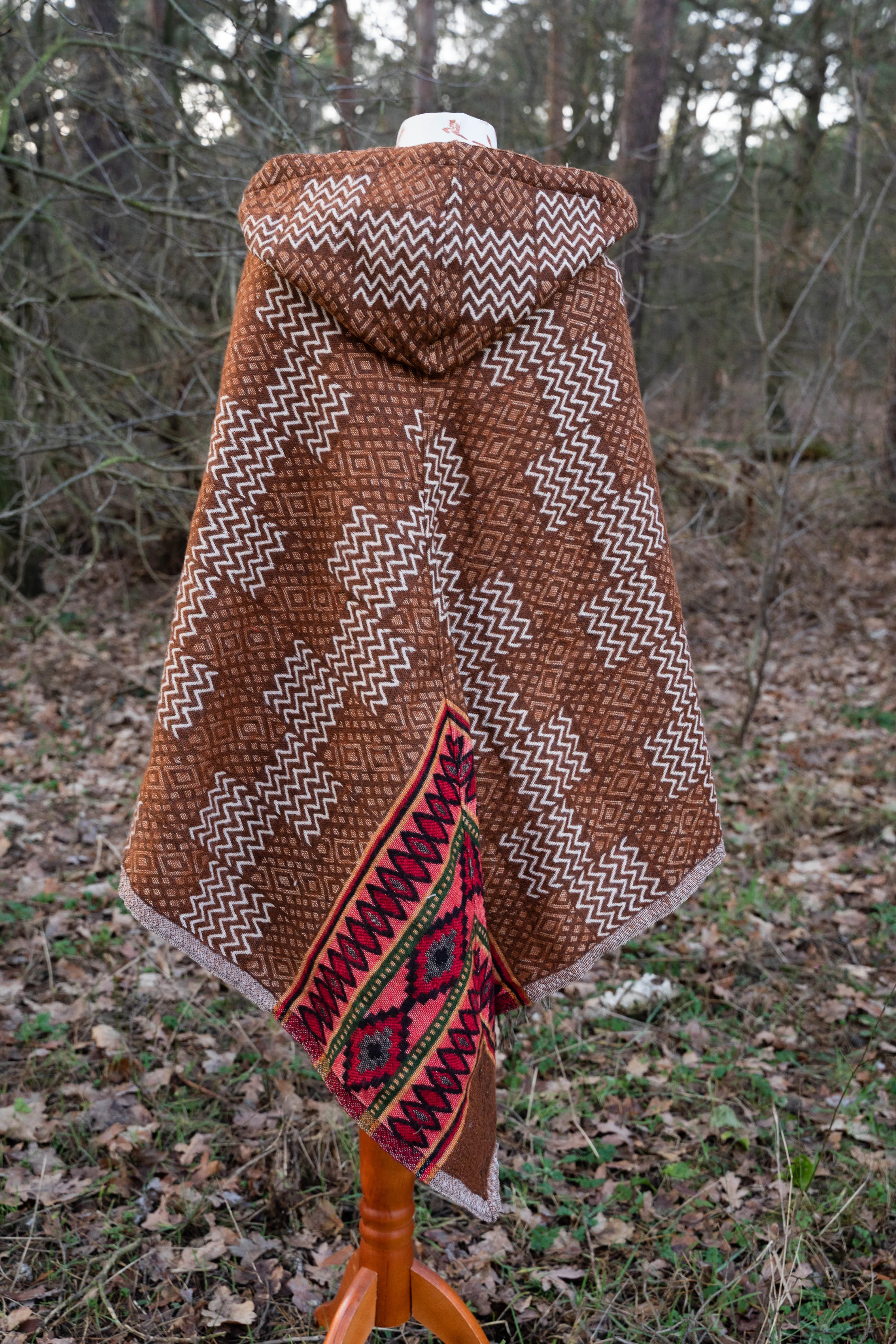 Poncho mit Taschen