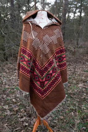 Poncho mit Taschen