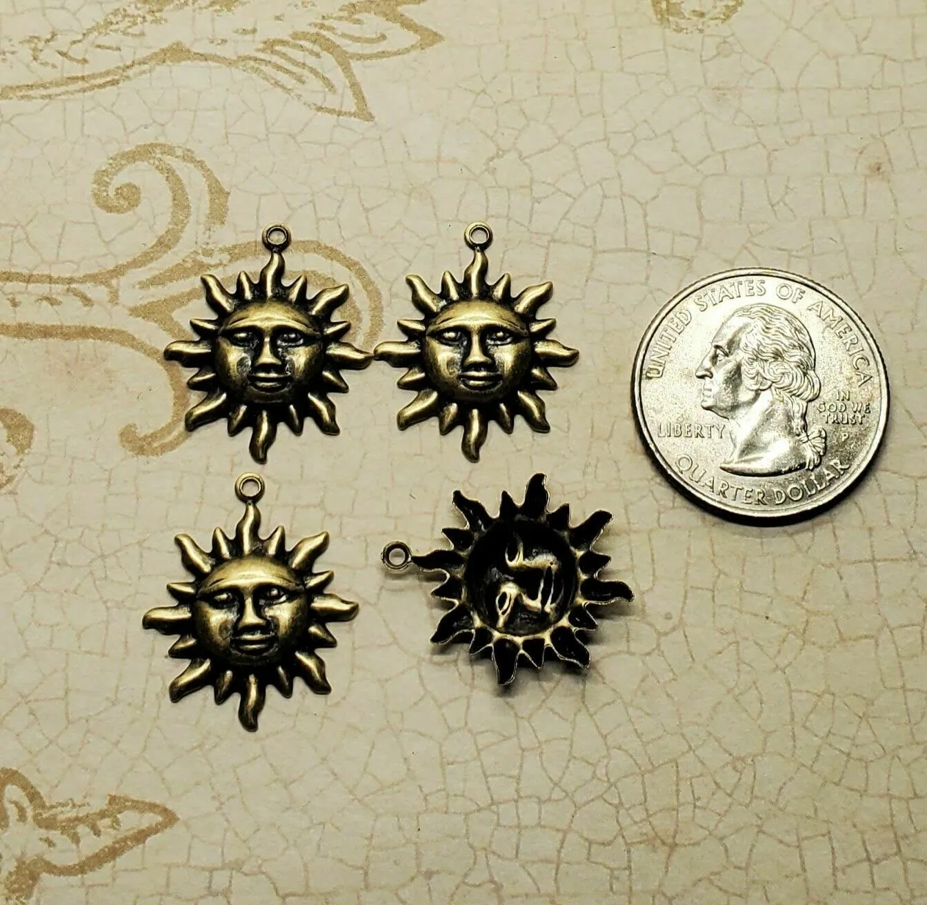 Small Brass Sunshine Charms x 4 - 4616RAT.