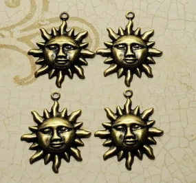 Small Brass Sunshine Charms x 4 - 4616RAT.